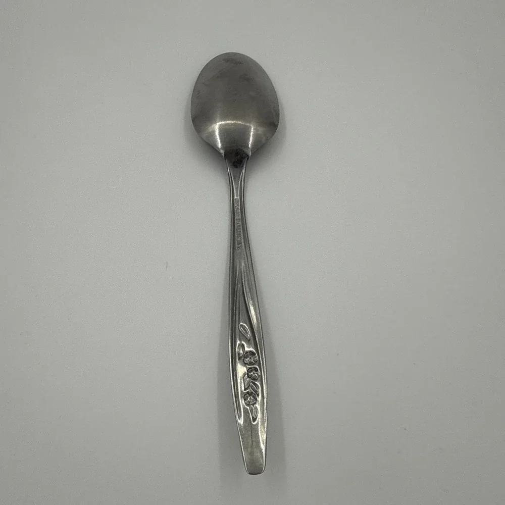 Superior Stainless Radiant Rose Replacement Spoon Stainless Steel USA‎ Vintage